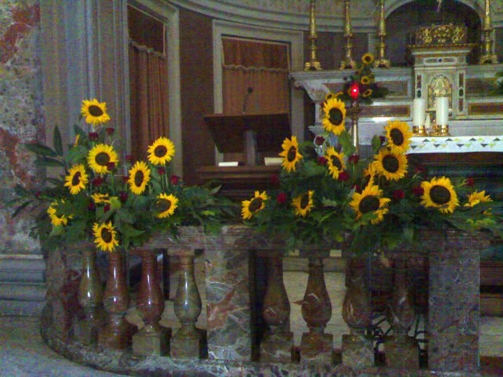 Girasoli · Allestimento della balaustra